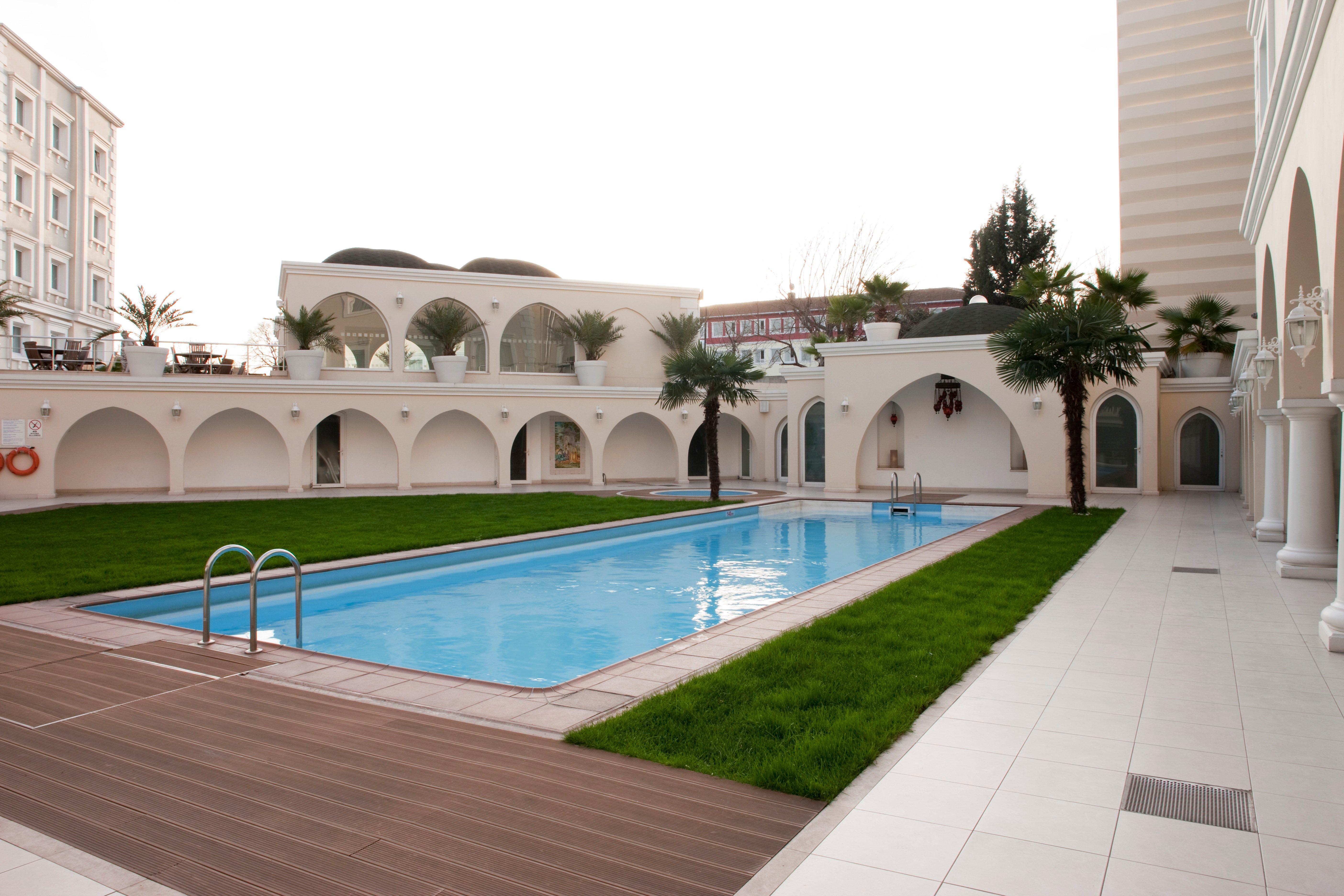 By Ihg Hotel Istanboel